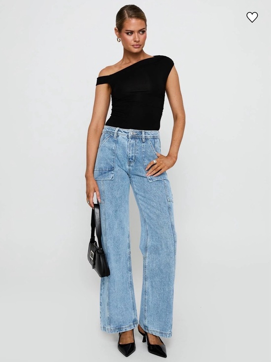 Princess Polly Denim - Princess Polly NWT Chad Cargo Jeans Mid Wash Denim Size 4